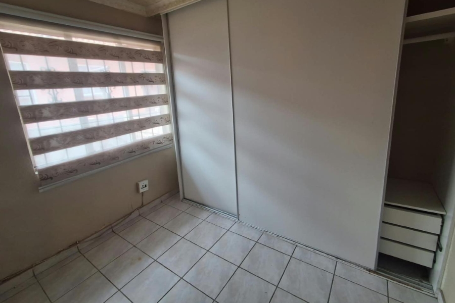 3 Bedroom Property for Sale in Ormonde Gauteng
