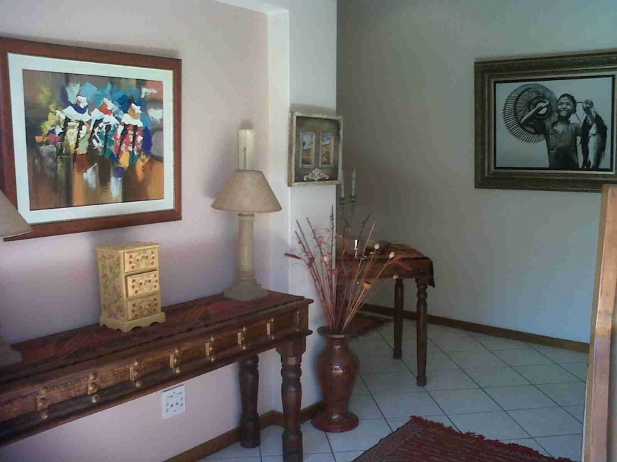 To Let 3 Bedroom Property for Rent in Lambton Gauteng