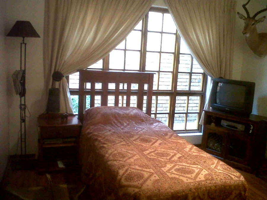 To Let 3 Bedroom Property for Rent in Lambton Gauteng
