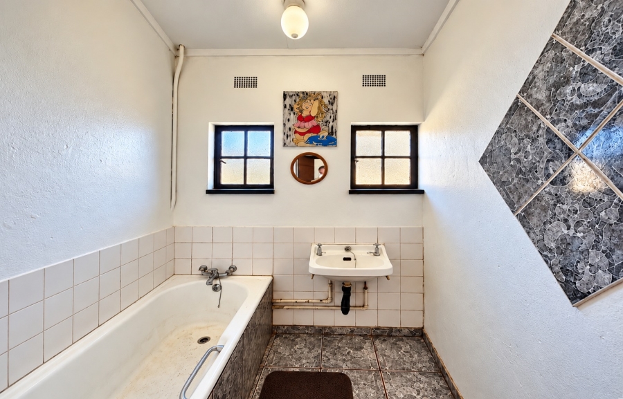 3 Bedroom Property for Sale in Vanderbijlpark Cw 6 Gauteng