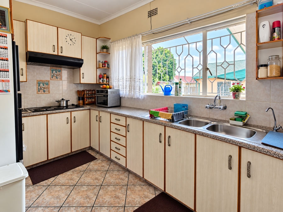 3 Bedroom Property for Sale in Sonland Park Gauteng
