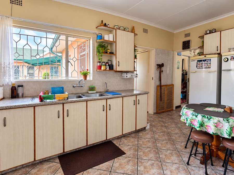 3 Bedroom Property for Sale in Sonland Park Gauteng
