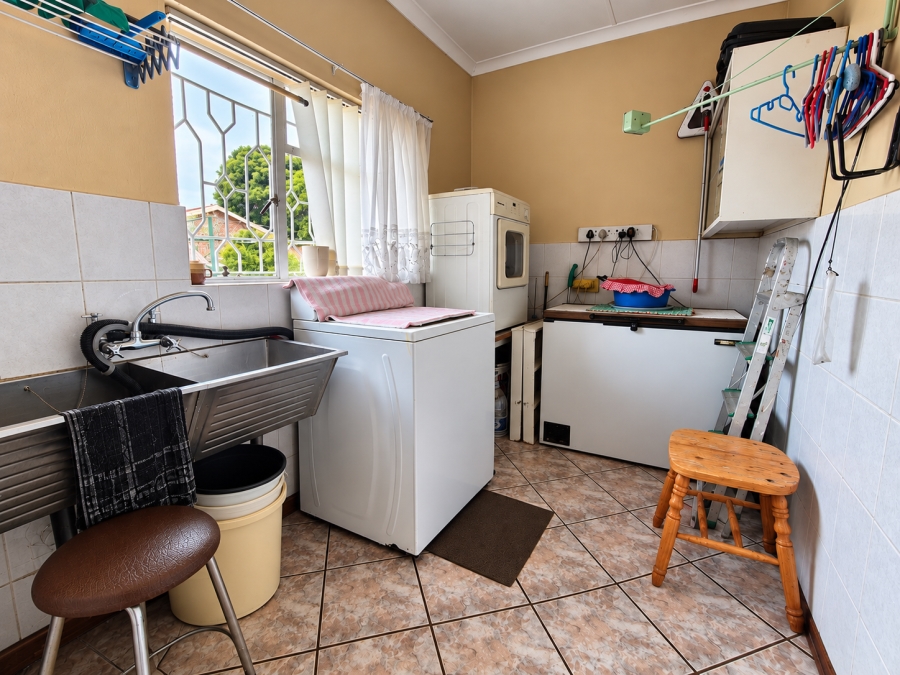 3 Bedroom Property for Sale in Sonland Park Gauteng