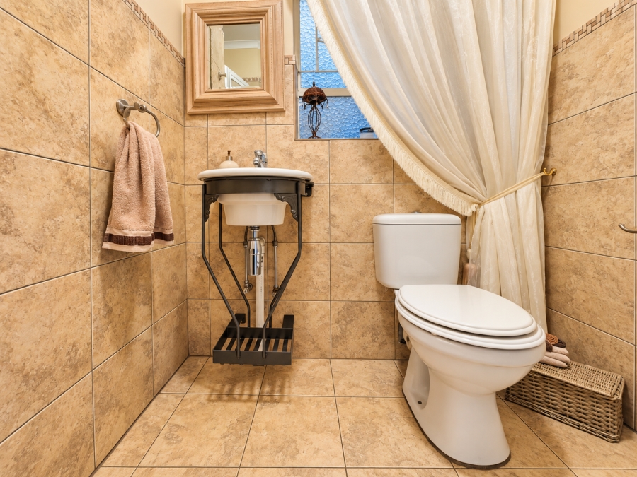 2 Bedroom Property for Sale in Three Rivers Gauteng