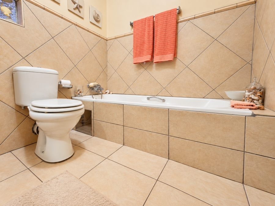 2 Bedroom Property for Sale in Three Rivers Gauteng