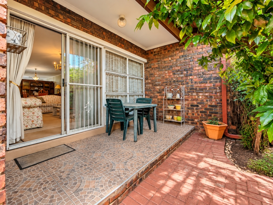 2 Bedroom Property for Sale in Three Rivers Gauteng