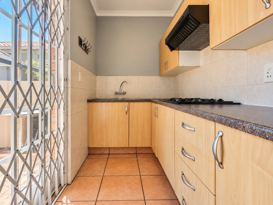 2 Bedroom Property for Sale in Three Rivers East Gauteng