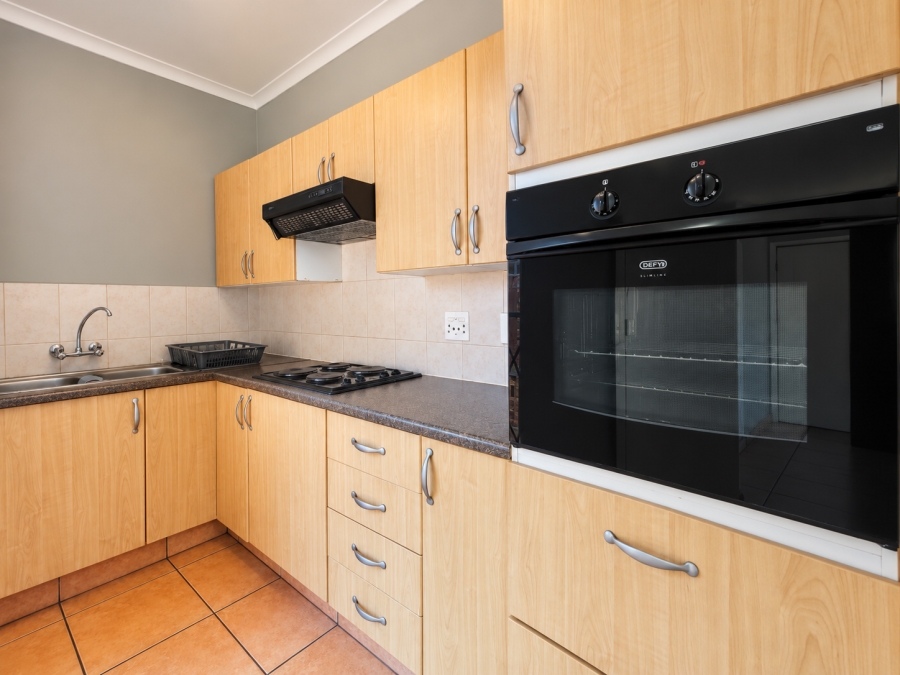 2 Bedroom Property for Sale in Three Rivers East Gauteng