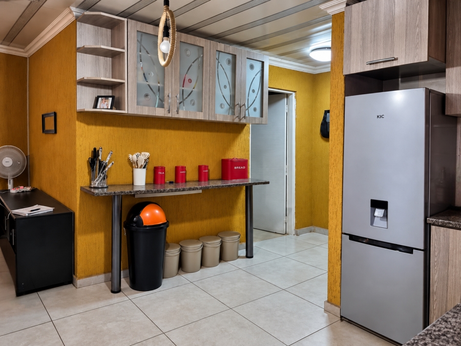 3 Bedroom Property for Sale in Stretford Gauteng