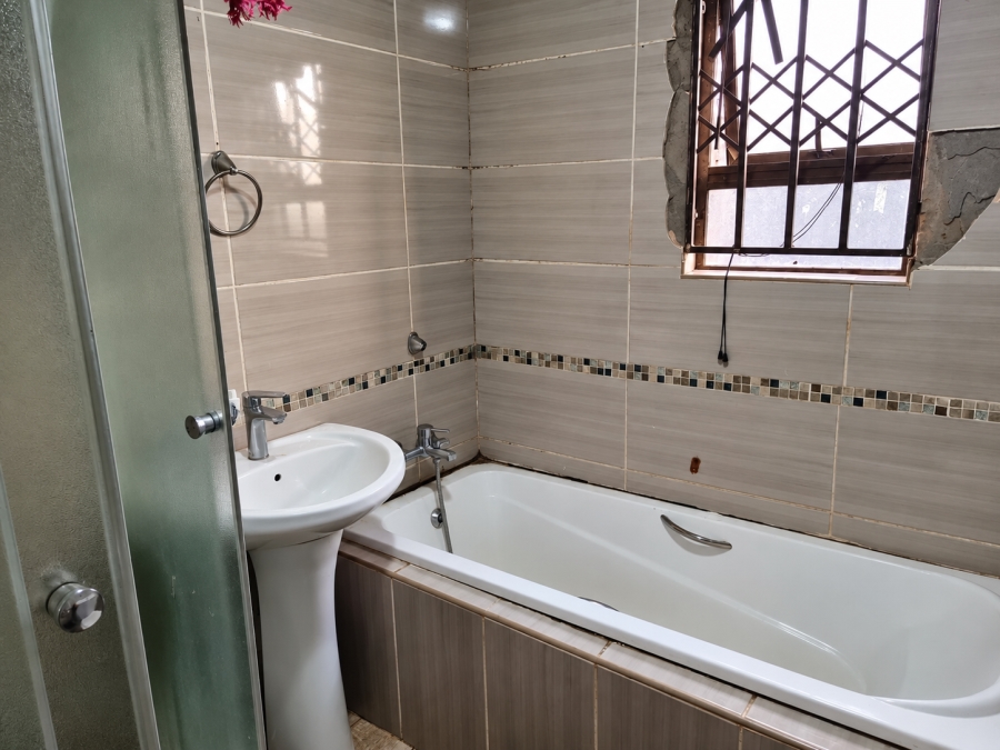 3 Bedroom Property for Sale in Stretford Gauteng