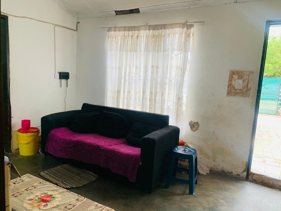 2 Bedroom Property for Sale in Tsakane Ext 11 Gauteng
