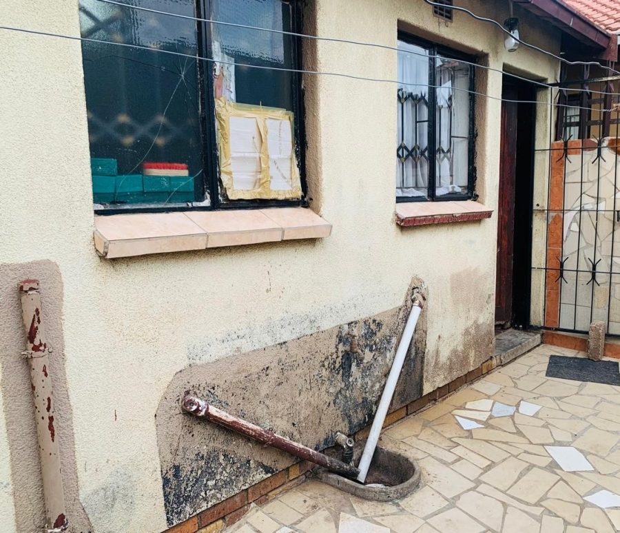 2 Bedroom Property for Sale in Tsakane Ext 11 Gauteng
