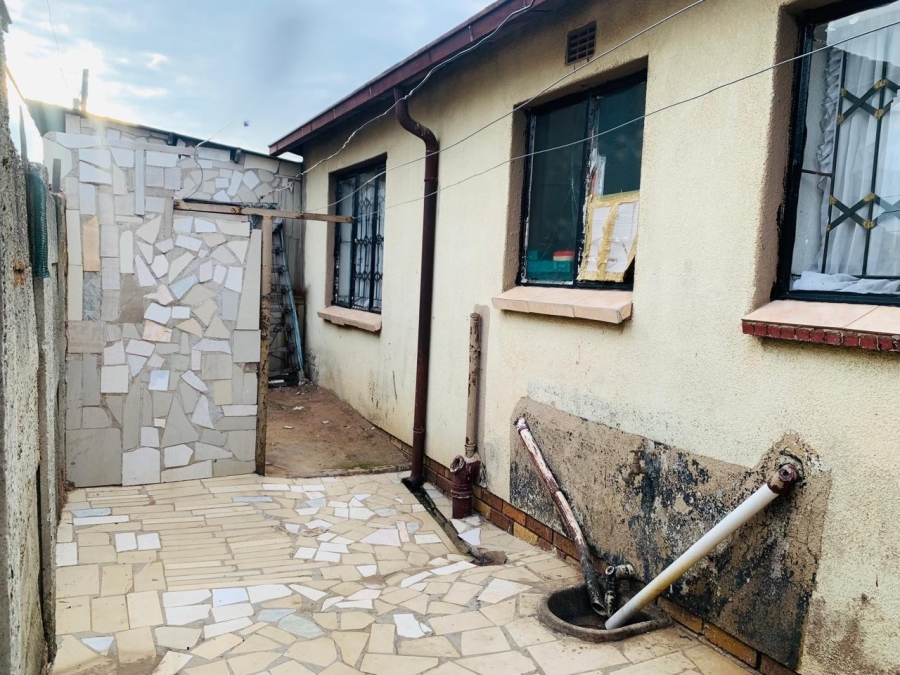2 Bedroom Property for Sale in Tsakane Ext 11 Gauteng