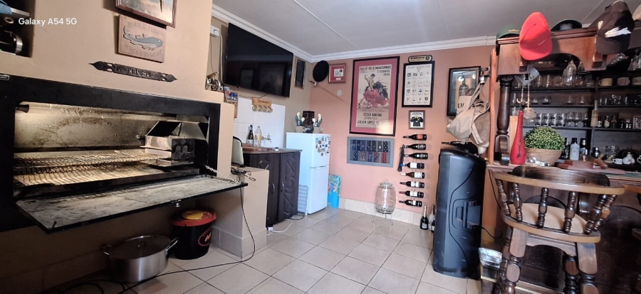 4 Bedroom Property for Sale in Bergsig Gauteng