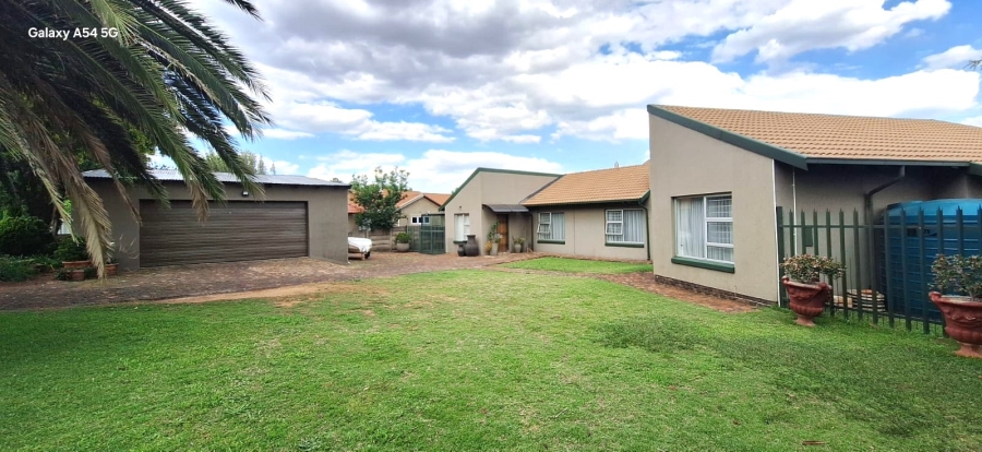 4 Bedroom Property for Sale in Bergsig Gauteng