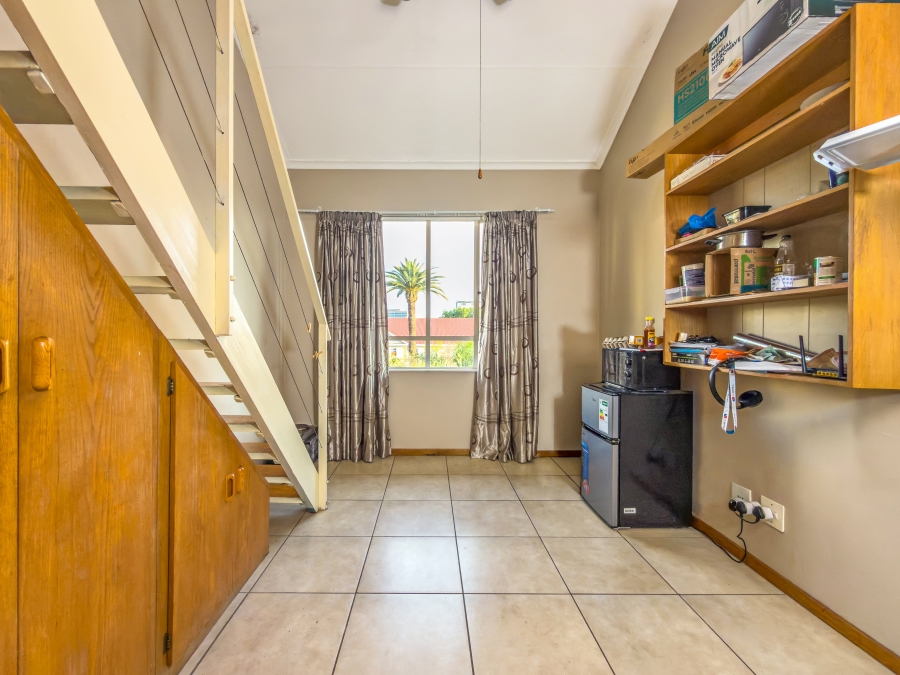 1 Bedroom Property for Sale in Hatfield Gauteng