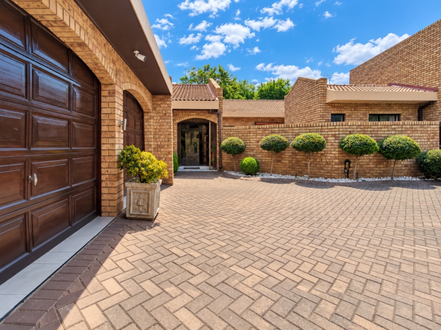 3 Bedroom Property for Sale in Vanderbijlpark SW 5 Gauteng