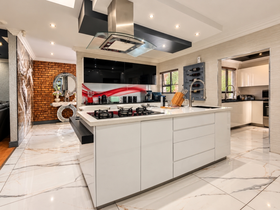 3 Bedroom Property for Sale in Vanderbijlpark SW 5 Gauteng