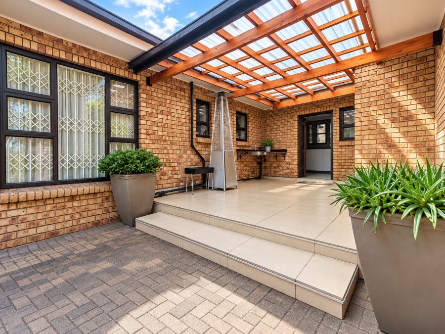 3 Bedroom Property for Sale in Vanderbijlpark SW 5 Gauteng