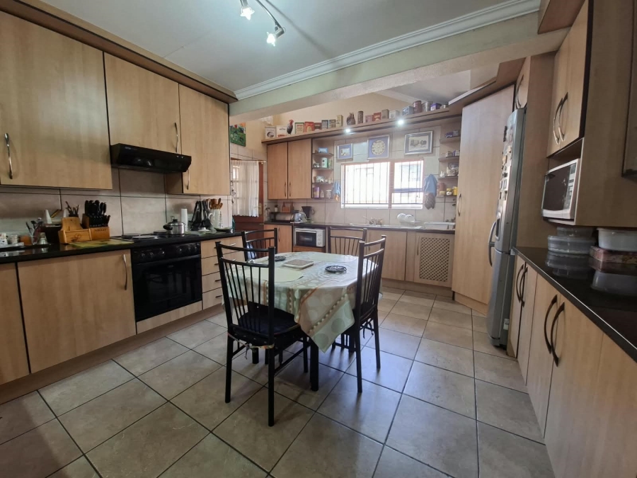 2 Bedroom Property for Sale in Three Rivers Gauteng
