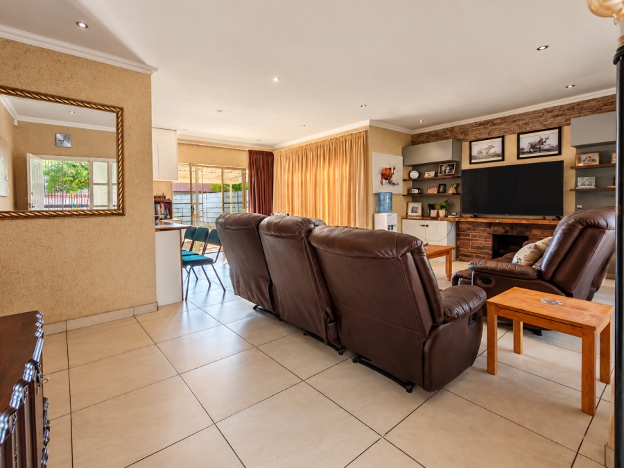 4 Bedroom Property for Sale in Risiville Gauteng