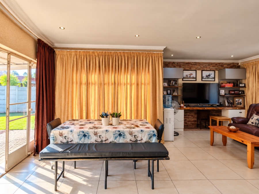 4 Bedroom Property for Sale in Risiville Gauteng