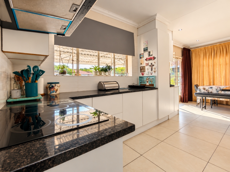 4 Bedroom Property for Sale in Risiville Gauteng