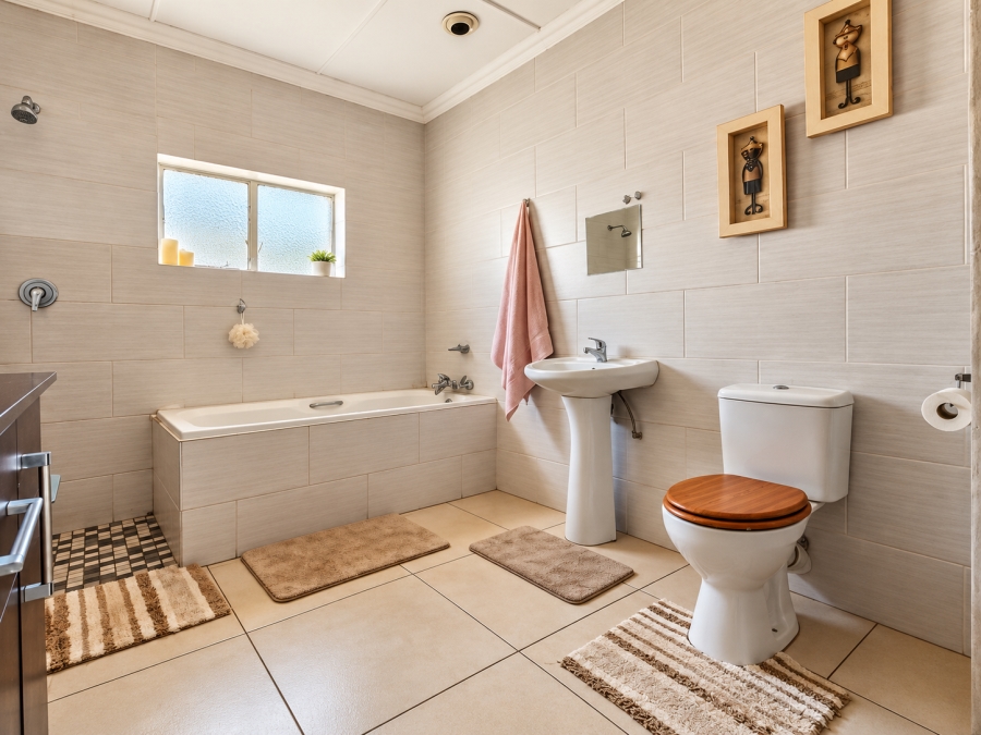 4 Bedroom Property for Sale in Risiville Gauteng
