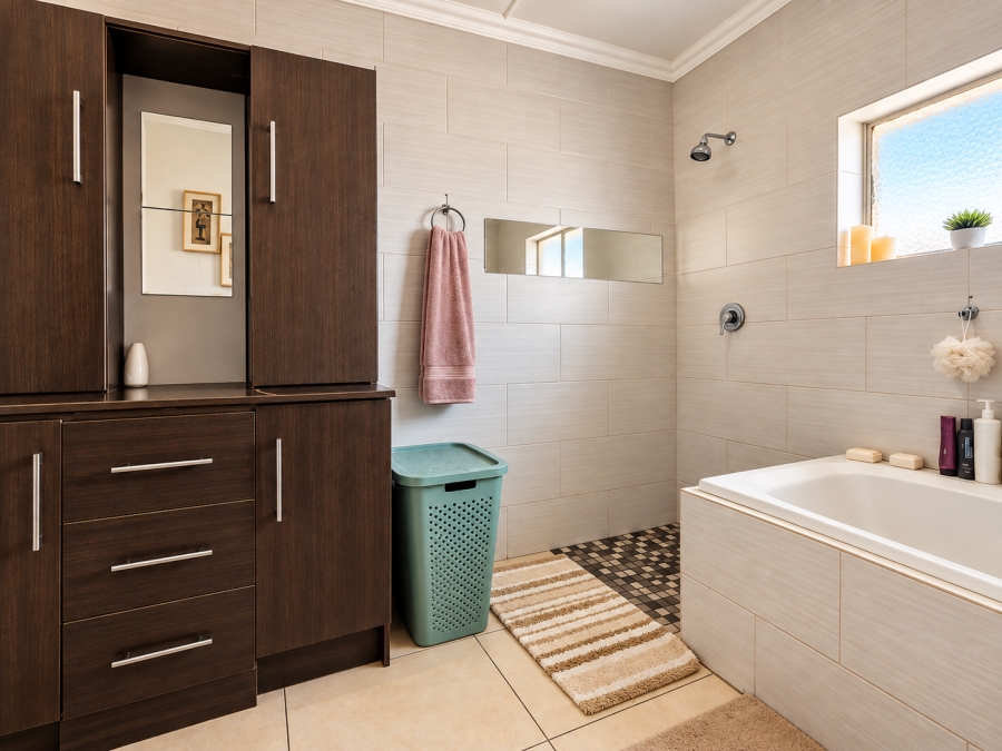 4 Bedroom Property for Sale in Risiville Gauteng
