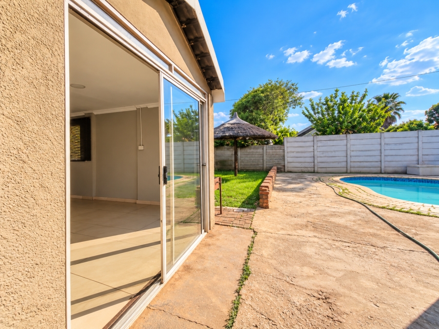 4 Bedroom Property for Sale in Risiville Gauteng