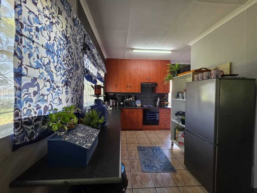 To Let 3 Bedroom Property for Rent in Kookrus Gauteng