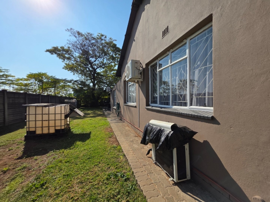 To Let 3 Bedroom Property for Rent in Kookrus Gauteng