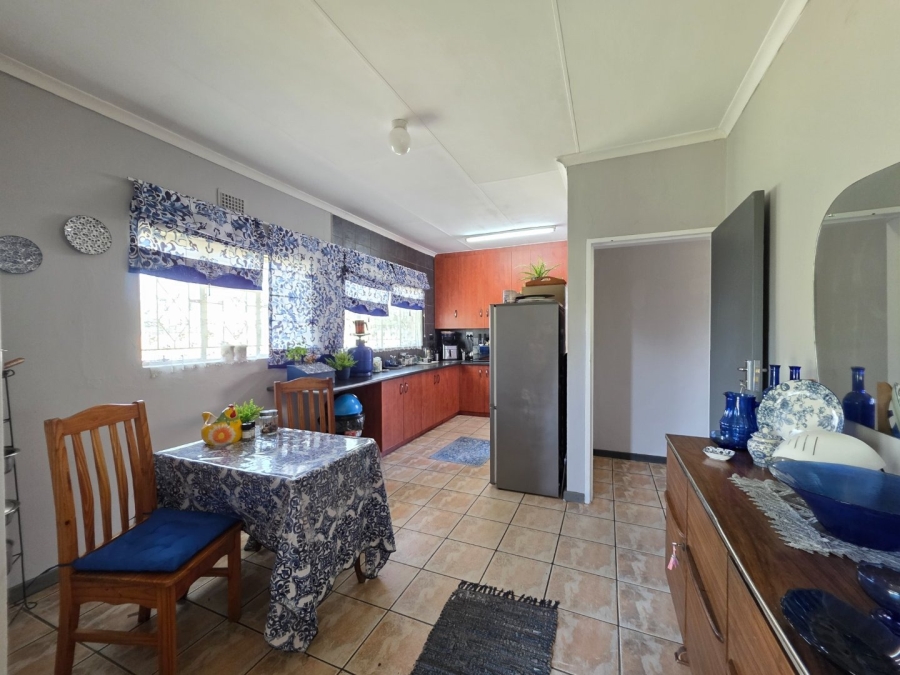 To Let 3 Bedroom Property for Rent in Kookrus Gauteng