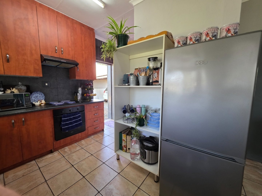 To Let 3 Bedroom Property for Rent in Kookrus Gauteng