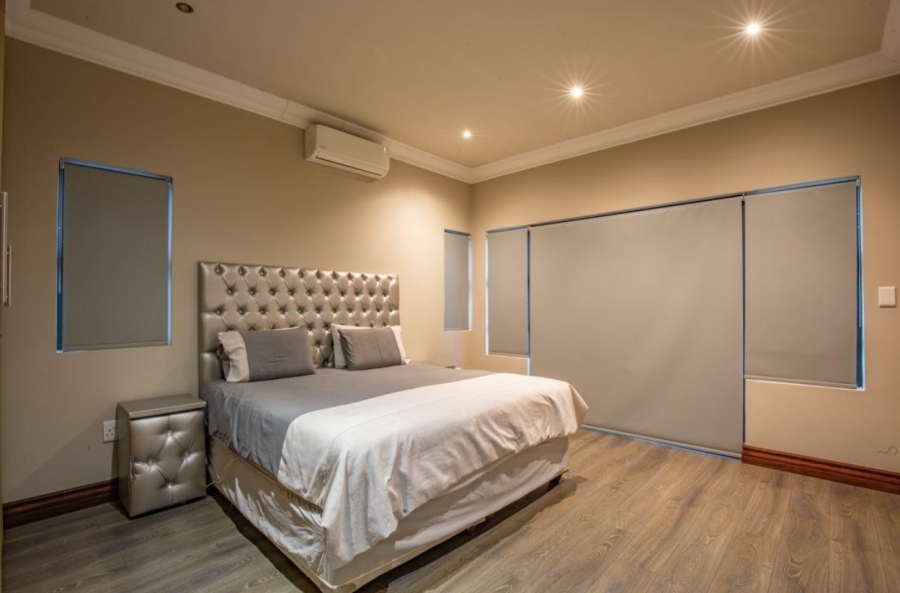 To Let 4 Bedroom Property for Rent in Blue Valley Golf Estate Gauteng