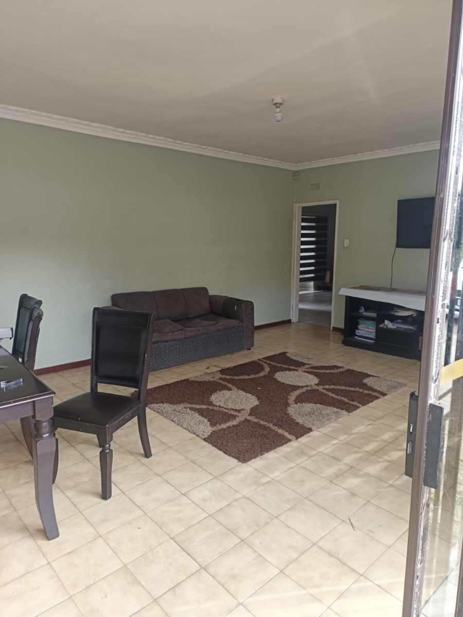 3 Bedroom Property for Sale in Birchleigh North Gauteng