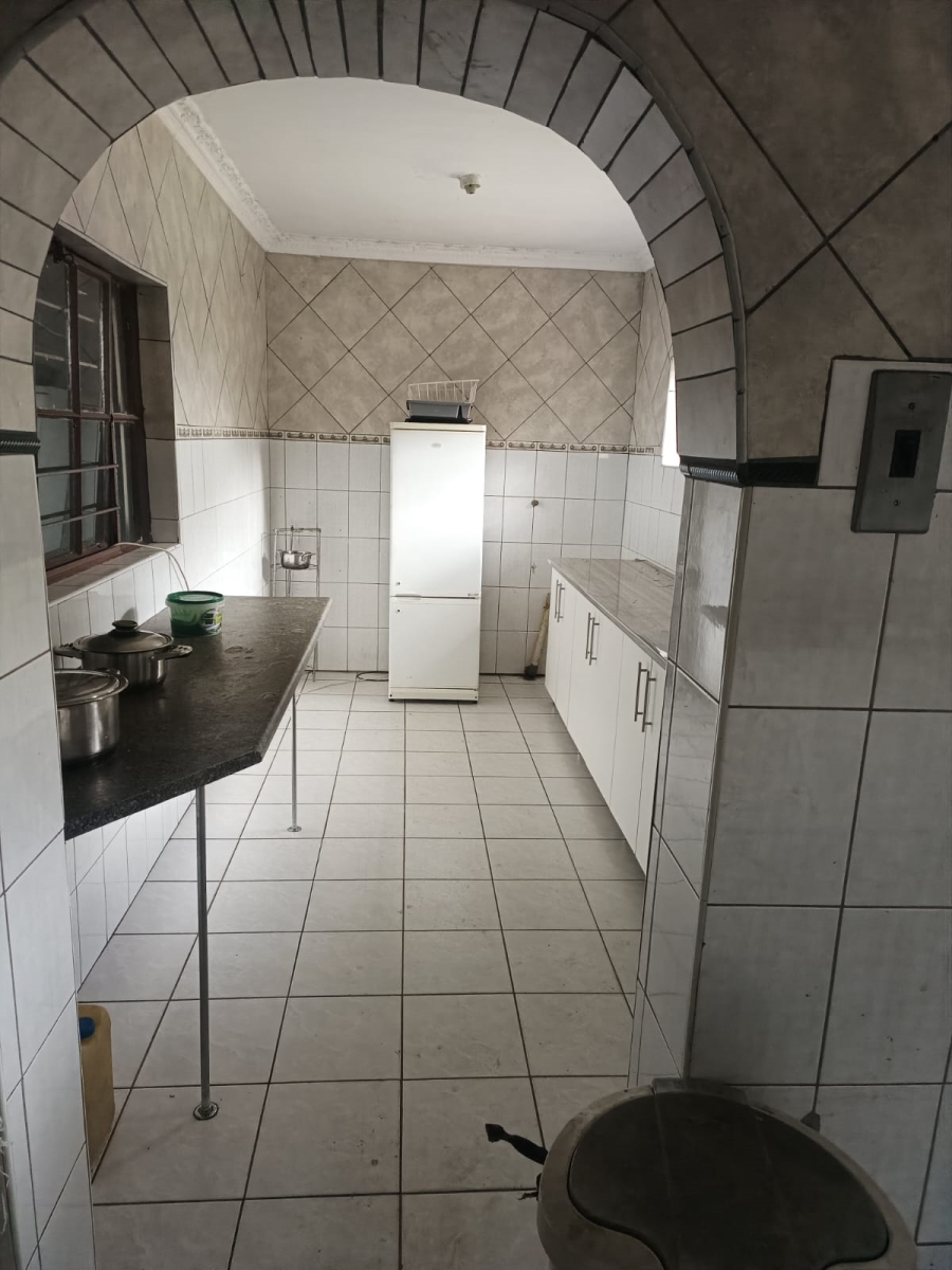 3 Bedroom Property for Sale in Birchleigh North Gauteng