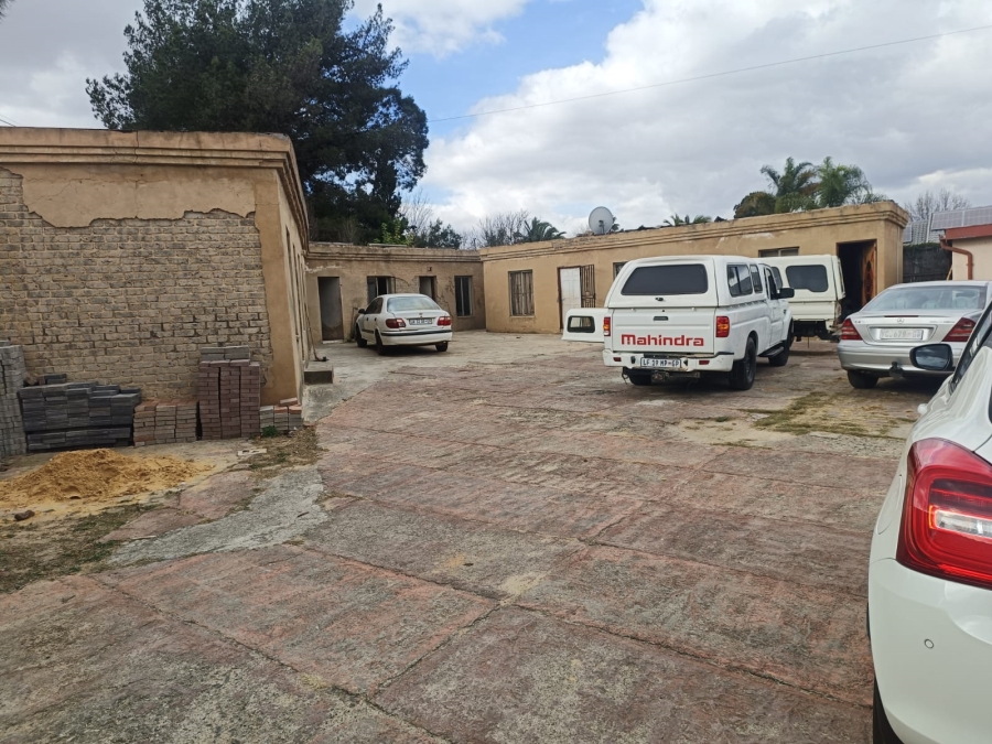 3 Bedroom Property for Sale in Birchleigh North Gauteng