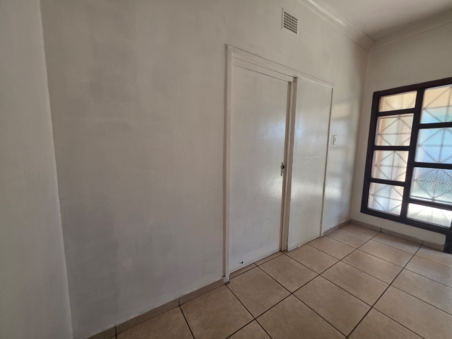 4 Bedroom Property for Sale in Vanderbijlpark SW 1 Gauteng