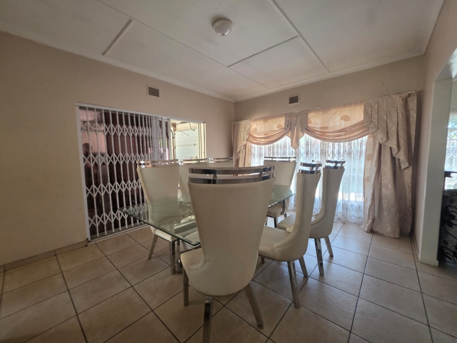 4 Bedroom Property for Sale in Vanderbijlpark SW 1 Gauteng