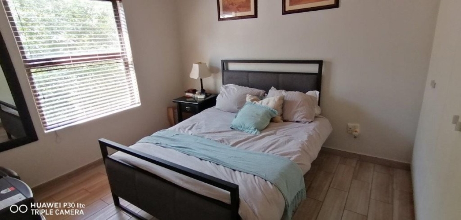 To Let 2 Bedroom Property for Rent in Bryanston Gauteng