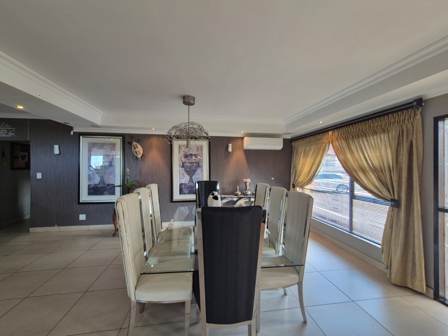 6 Bedroom Property for Sale in Vanderbijlpark SE 8 Gauteng