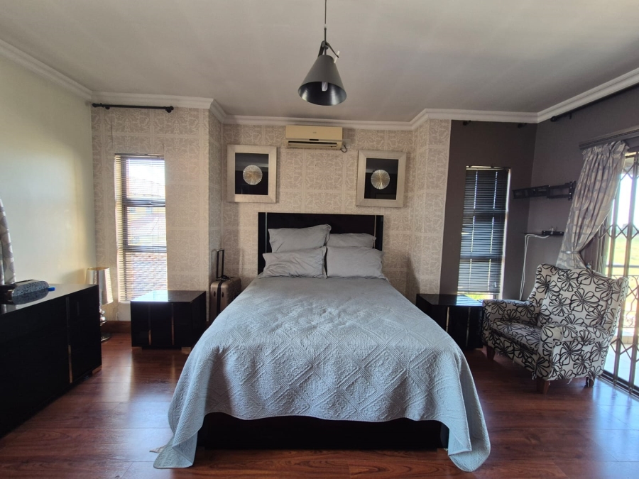 6 Bedroom Property for Sale in Vanderbijlpark SE 8 Gauteng