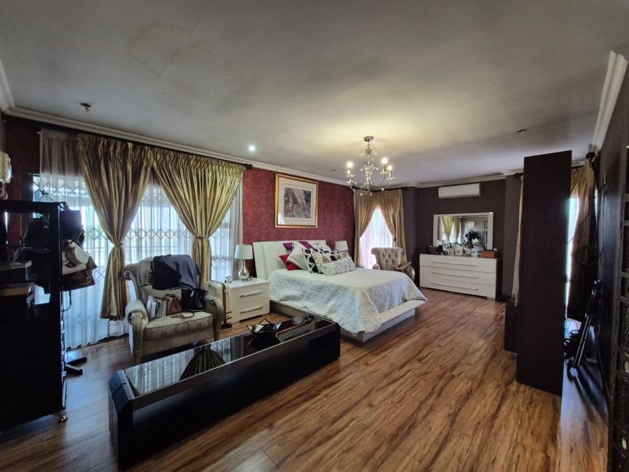 6 Bedroom Property for Sale in Vanderbijlpark SE 8 Gauteng