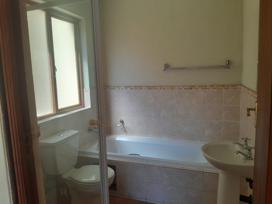 2 Bedroom Property for Sale in Zambezi Manor Lifestyle Estate Gauteng