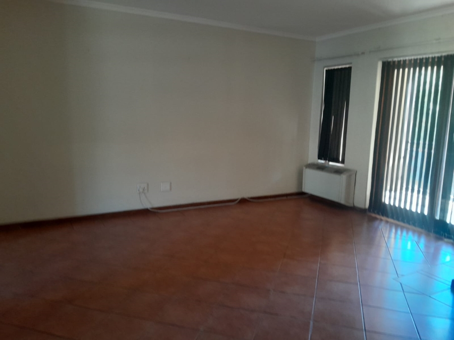 2 Bedroom Property for Sale in Zambezi Manor Lifestyle Estate Gauteng