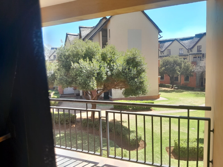 2 Bedroom Property for Sale in Zambezi Manor Lifestyle Estate Gauteng