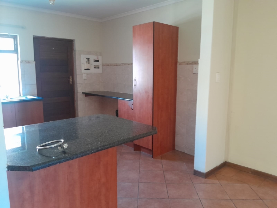 2 Bedroom Property for Sale in Zambezi Manor Lifestyle Estate Gauteng
