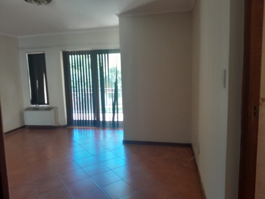 2 Bedroom Property for Sale in Zambezi Manor Lifestyle Estate Gauteng