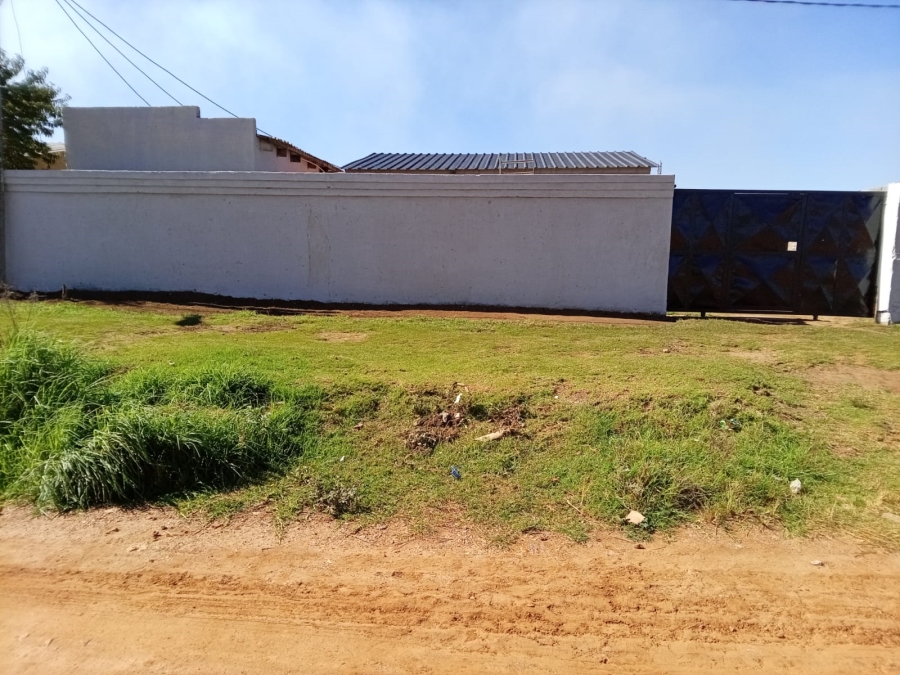 2 Bedroom Property for Sale in Drieziek Gauteng